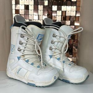Burton Women's White Snow Boots